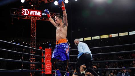 oubaali vs donaire|Legend! Donaire Stops Oubaali to Become Champ .